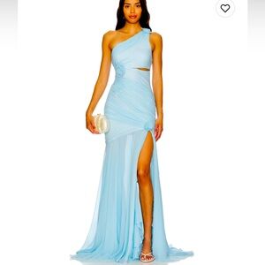 Cinq a sept Kaleb Gown in Serene Sky Size 4